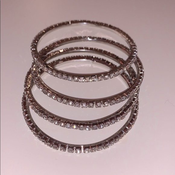 Set of 4 Bracelets - Picture 2 of 2